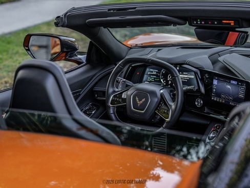Used 2023 Chevrolet Corvette Stingray Preferred Conv w/ Z51 Performance Package RWD image 87
