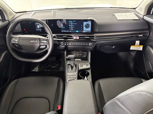 New 2026 Kia Sportage EX AWD/4WD image 37