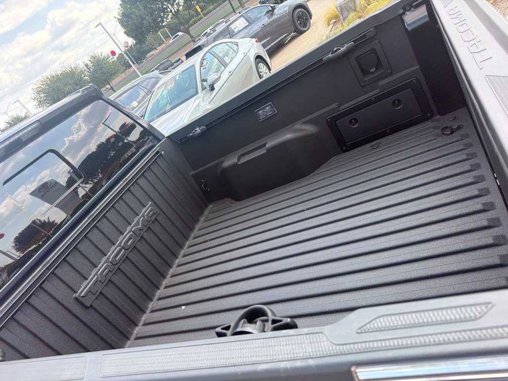 Used 2024 Toyota Tacoma TRD Off-Road w/ TRD Off Road Upgrade Package AWD/4WD image 8