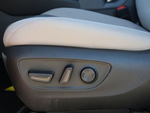 Used 2024 Toyota RAV4 XLE w/ Convenience Package image 29