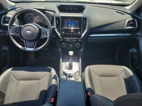 Used 2020 Subaru Forester Premium image 16