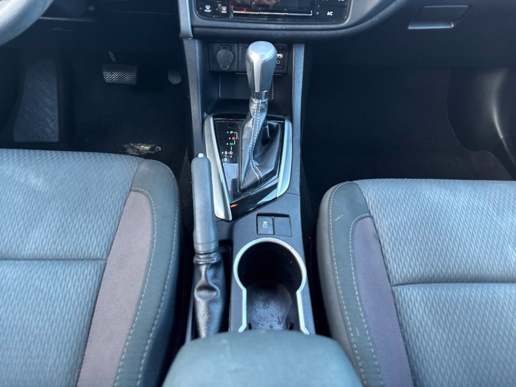 Used 2019 Toyota Corolla LE FWD image 23