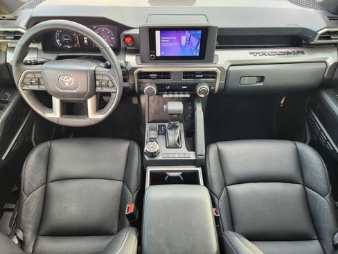 Used 2026 Toyota Tacoma TRD Off-Road AWD/4WD image 24