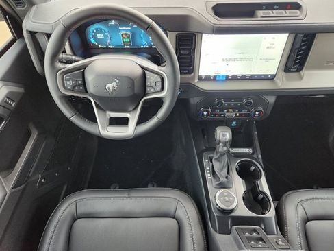 New 2025 Ford Bronco Outer Banks image 21