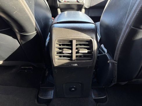 Used 2024 Ford Escape ST-Line w/ Equipment Group 301A image 27