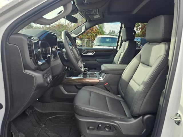 New 2026 Chevrolet Silverado 1500 RST w/ Convenience Package II AWD/4WD image 19