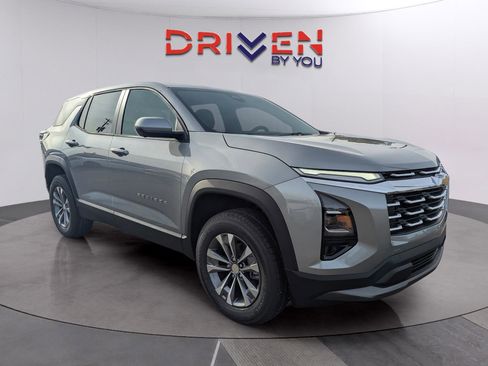 New 2026 Chevrolet Equinox LT w/ Convenience Package II image 7