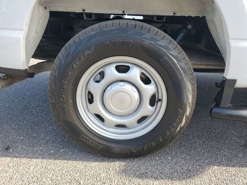 Used 2023 Ford F150 XL AWD/4WD image 5