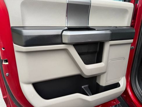 Used 2017 Ford F150 XLT w/ Equipment Group 302A Luxury image 24