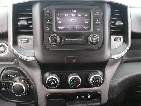 Used 2020 RAM 2500 Tradesman w/ Chrome Appearance Group image 21