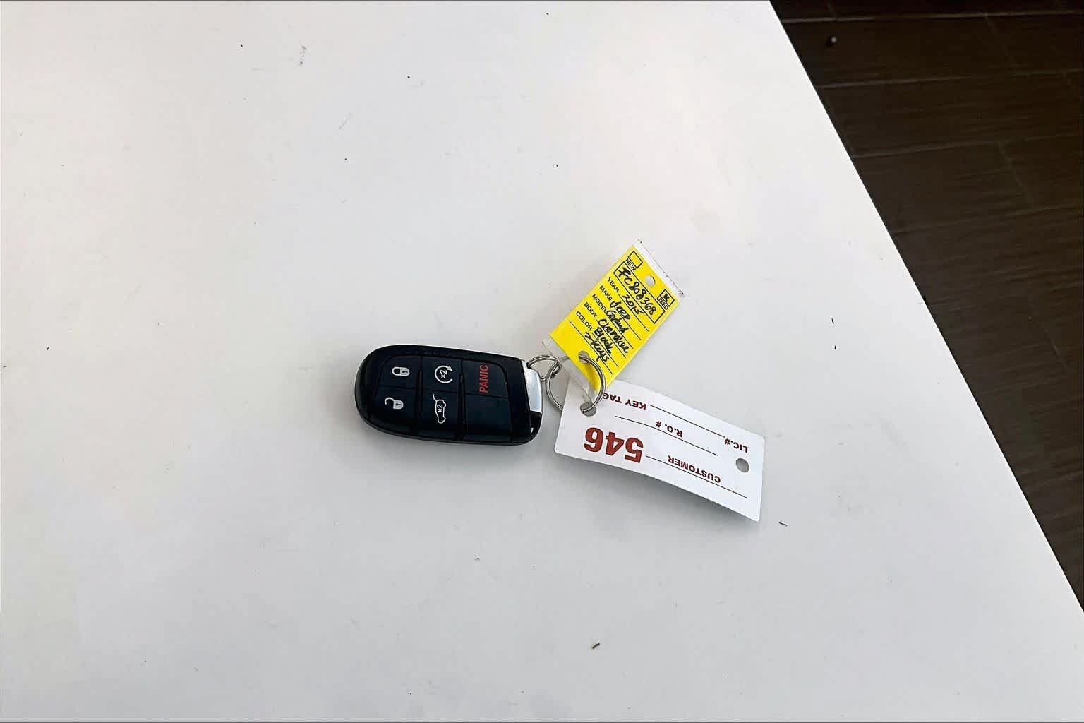 Used 2015 Jeep Grand Cherokee Overland RWD image 12