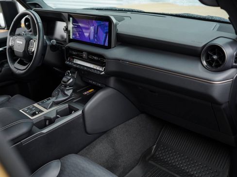 Used 2024 Toyota Land Cruiser w/ Premium Package image 21