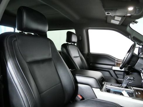 Used 2015 Ford F150 Lariat AWD/4WD image 9