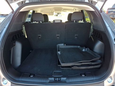 Used 2022 Ford Escape SE w/ Cold Weather Package image 28