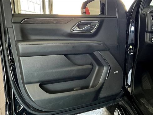 Used 2024 Chevrolet Tahoe LT AWD/4WD image 20