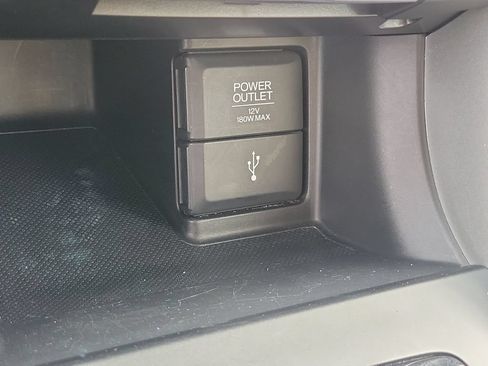 Used 2013 Honda Accord LX image 29