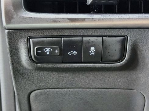 Certified 2026 Hyundai Santa Cruz SE FWD image 10