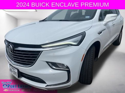 Used 2024 Buick Enclave Premium AWD/4WD image 1