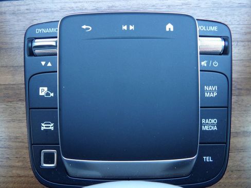 Used 2025 Mercedes-Benz GLS 63 AMG 4MATIC image 30