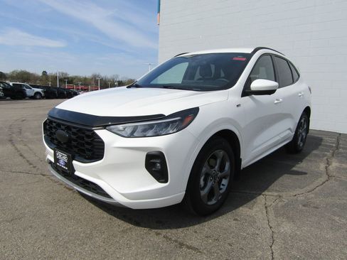 Used 2023 Ford Escape ST-Line Select w/ Tech Pack #2 AWD/4WD image 41