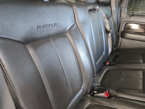 Used 2014 Ford F150 Platinum image 9