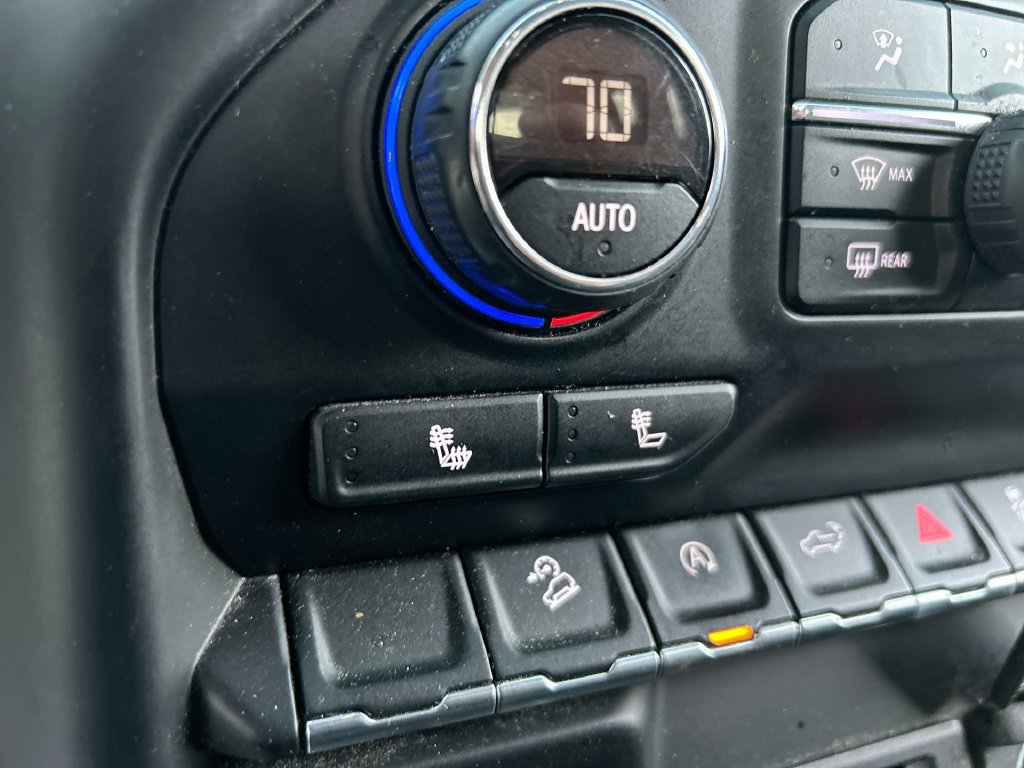 Used 2019 Chevrolet Silverado 1500 LT w/ All-Star Edition AWD/4WD image 31