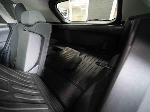 Used 2024 Toyota RAV4 LE AWD/4WD image 25