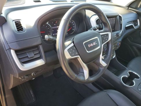 Certified 2022 GMC Terrain SLT image 10