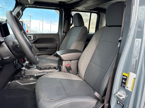 New 2026 Jeep Gladiator Sport image 9