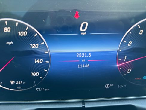 Used 2022 Mercedes-Benz C 300 Sedan image 11