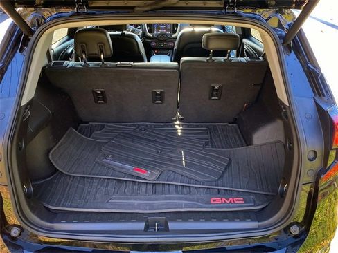 Used 2018 GMC Terrain SLT w/ Preferred Package image 30