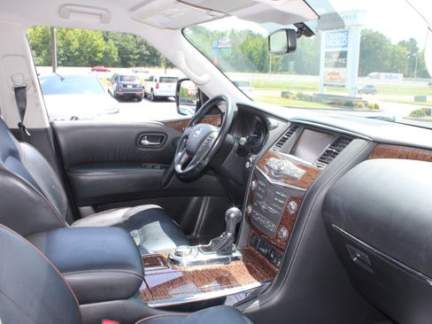 Used 2019 Nissan Armada SL w/ Premium Package AWD/4WD image 37