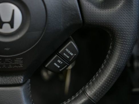 Used 2002 Honda S2000 image 25