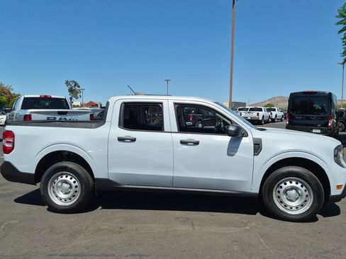 Used 2025 Ford Maverick XL FWD image 4