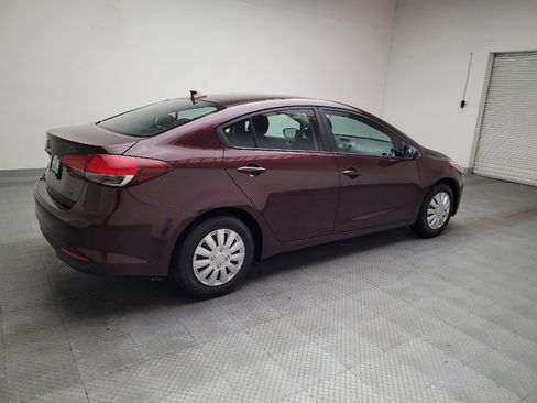 Used 2017 Kia Forte LX FWD image 10