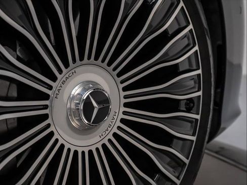 Used 2023 Mercedes-Benz Maybach S 680 4MATIC image 18