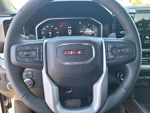 New 2026 GMC Sierra 1500 Elevation w/ Preferred Package AWD/4WD image 17