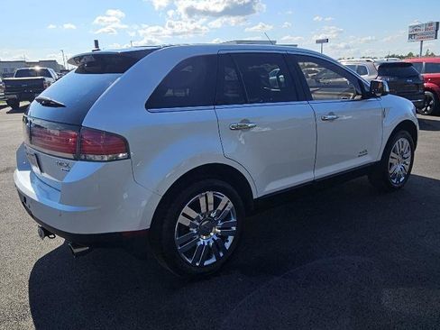 Used 2009 Lincoln MKX AWD image 4