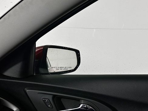 Used 2024 Chevrolet Malibu LT image 25