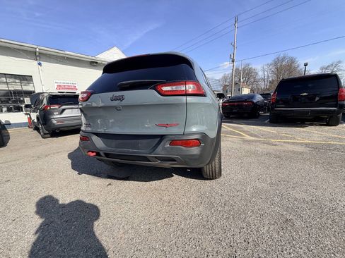 Used 2014 Jeep Cherokee Trailhawk w/ Comfort/Convenience Group image 48