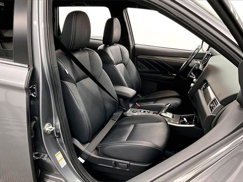 Used 2022 Mitsubishi Outlander SEL image 7