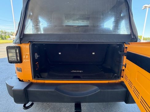 Used 2012 Jeep Wrangler Sport AWD/4WD image 44