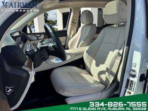 Used 2025 Mercedes-Benz GLS 450 4MATIC image 10