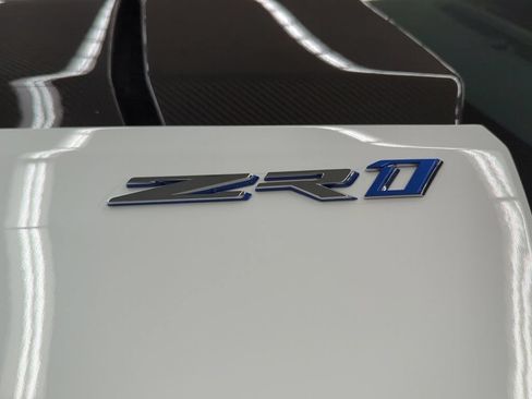 Used 2019 Chevrolet Corvette ZR1 RWD image 38