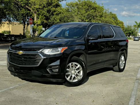 Used 2018 Chevrolet Traverse LS image 5