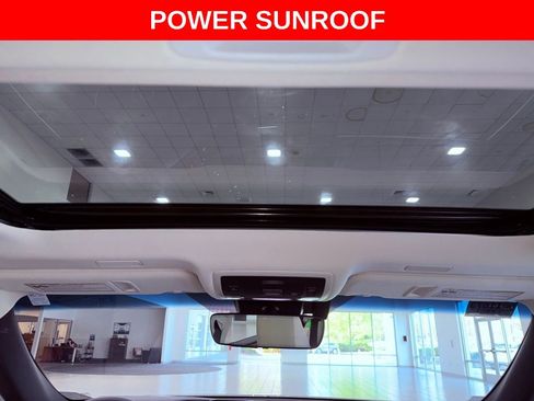 Used 2025 Lexus ES 350 w/ Premium Package image 10