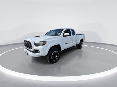 Used 2023 Toyota Tacoma TRD Sport RWD image 6