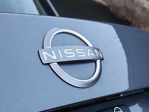 Used 2024 Nissan Sentra SV image 27