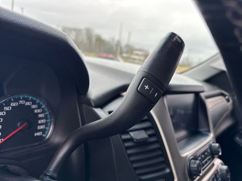 Used 2018 GMC Yukon Denali image 17