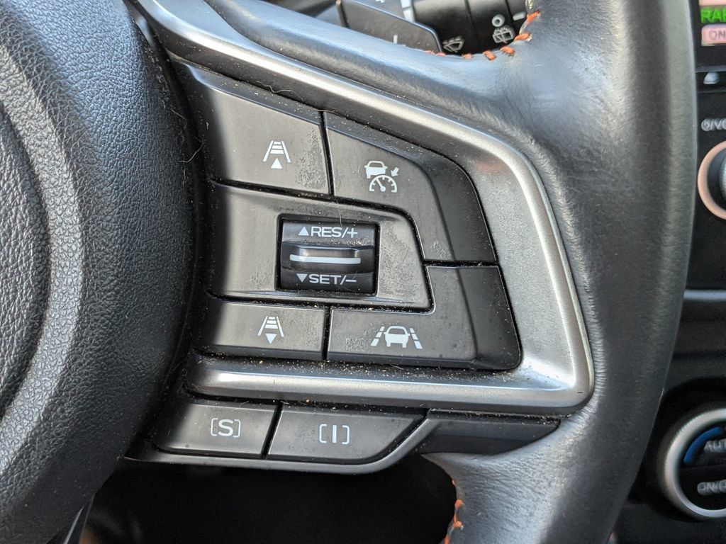 Used 2020 Subaru Crosstrek 2.0i Limited w/ Moonroof Package w/Navigation AWD/4WD image 24